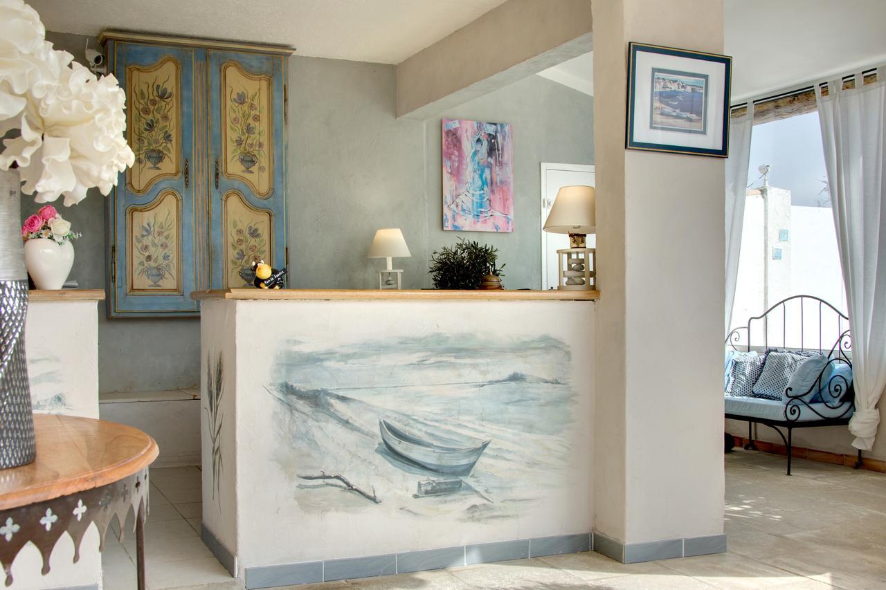 La Tramontane Hotel แซ็งต์-มารี-เดอ-ลา-แมร์ ภายนอก รูปภาพ